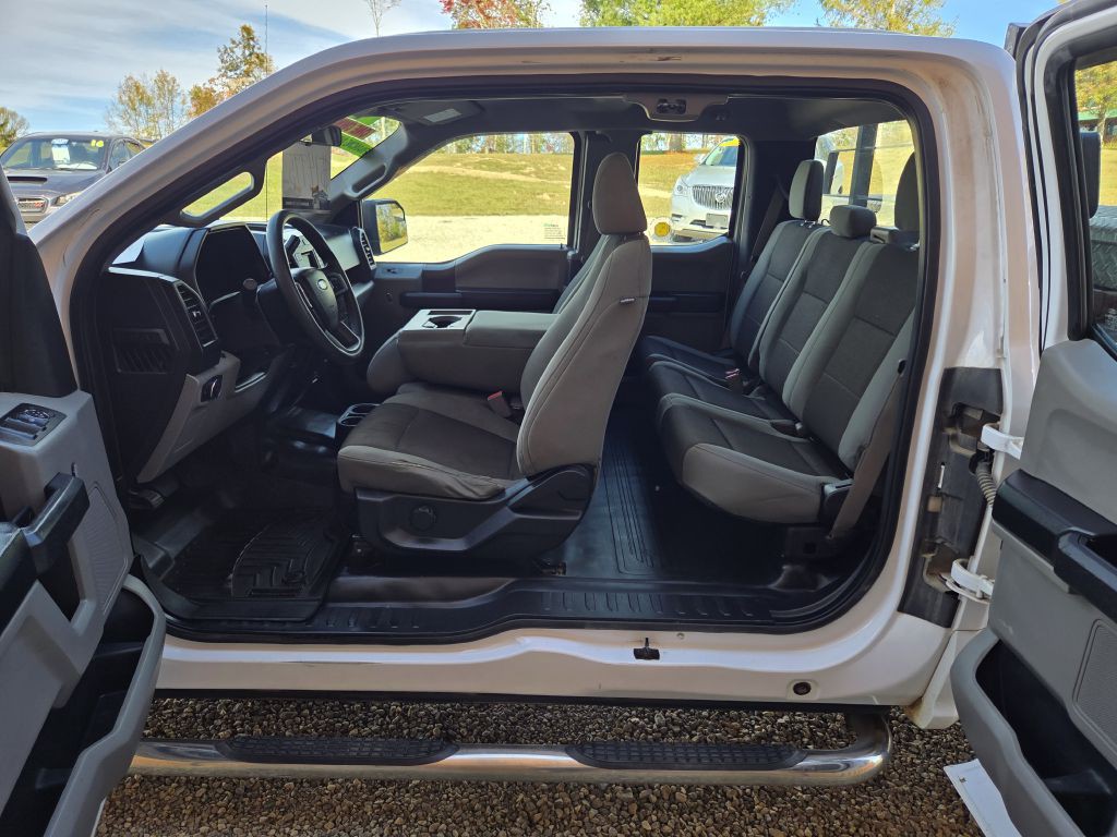 2017 Ford F-150 Image 10