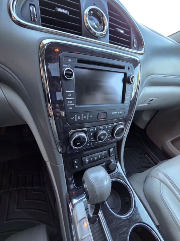 2015 Buick Enclave Image 10