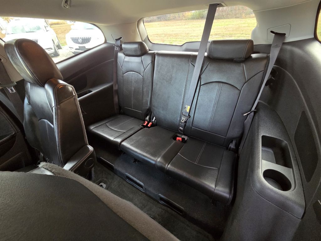 2013 Chevrolet Traverse Image 12