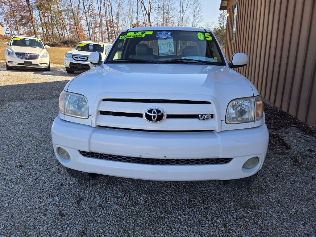 2005 Toyota Tundra Image 2