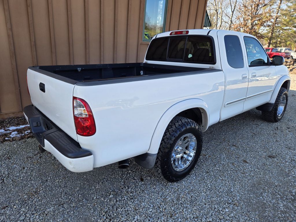 2005 Toyota Tundra Image 5