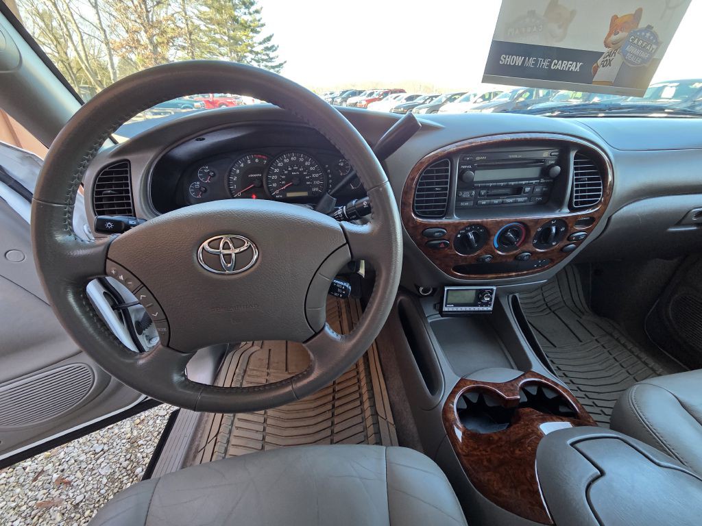 2005 Toyota Tundra Image 12