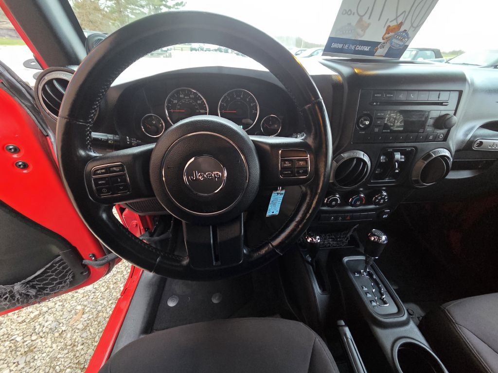 2014 Jeep Wrangler Image 12
