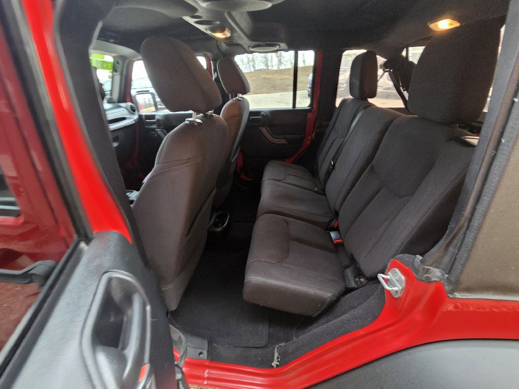 2014 Jeep Wrangler Image 14
