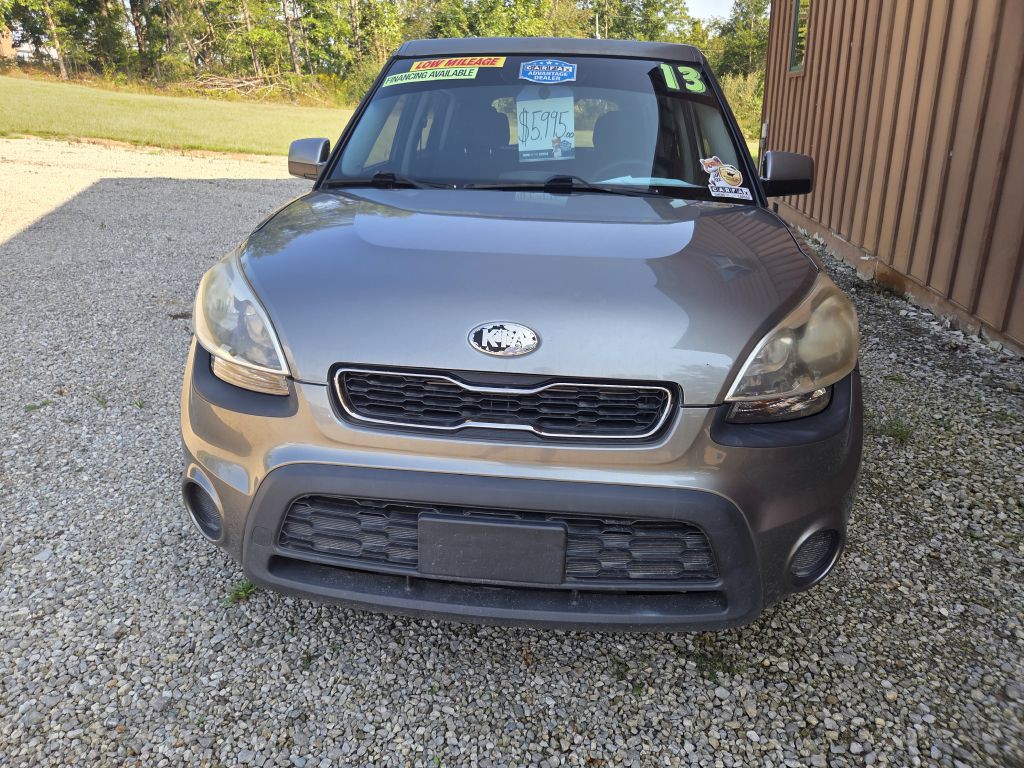 2013 Kia Soul Image 2