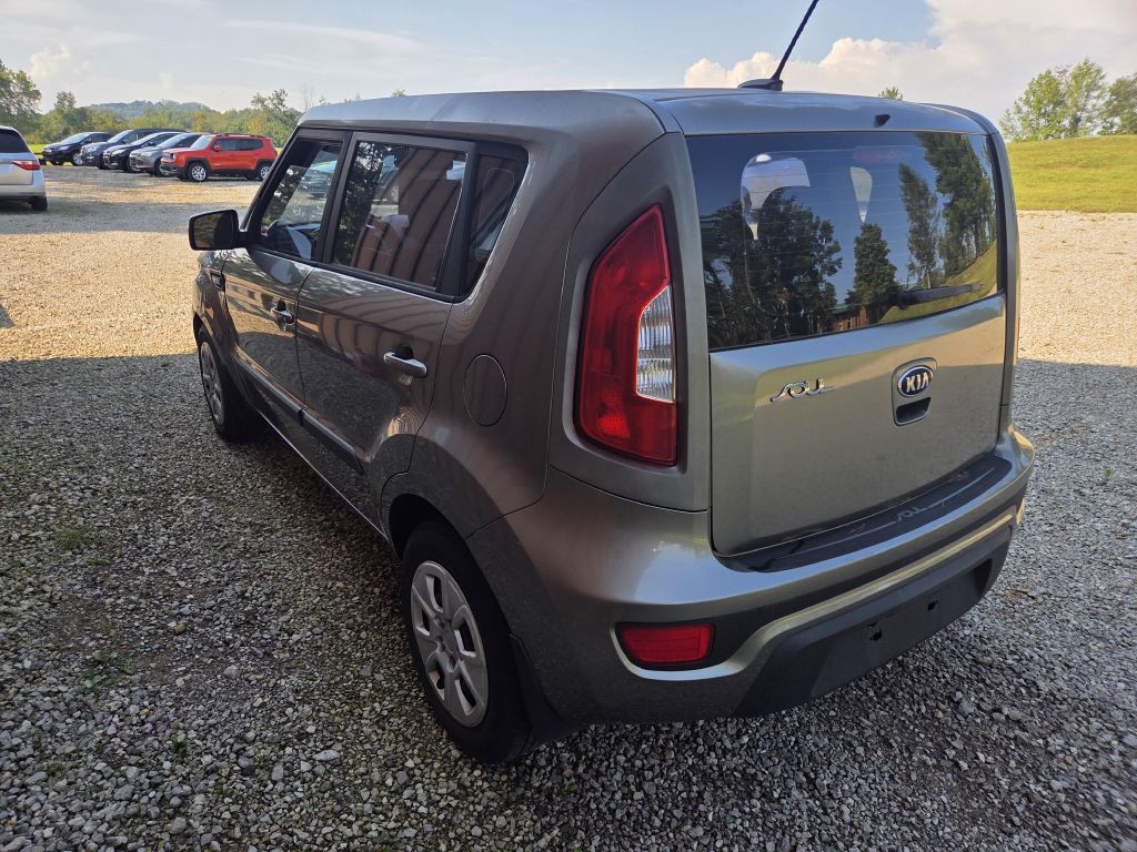 2013 Kia Soul Image 4
