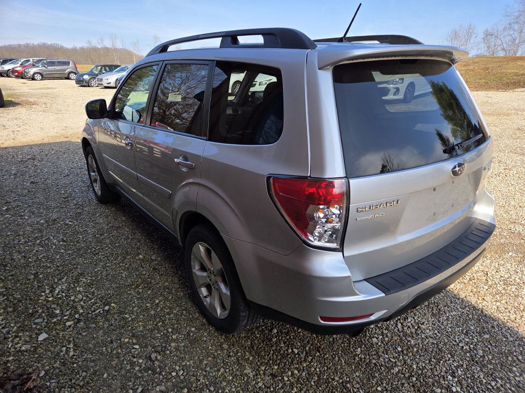 2010 Subaru Forester Image 4