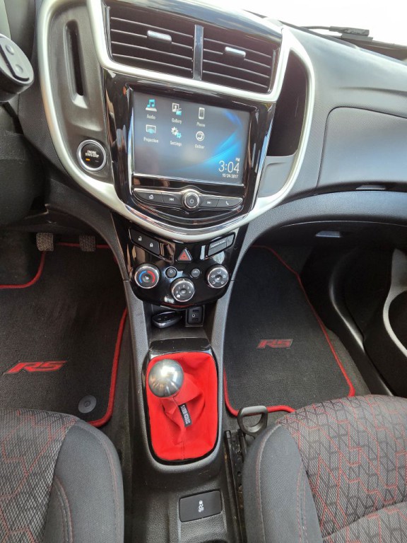 2017 Chevrolet Sonic Image 10