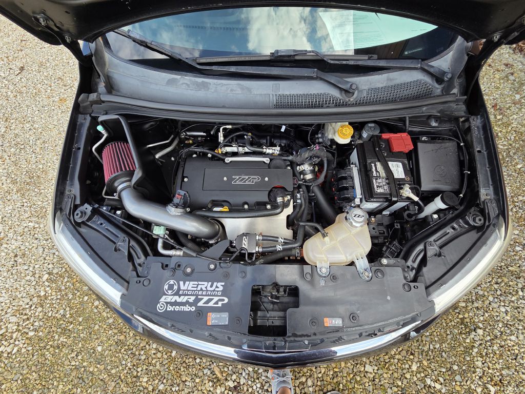 2017 Chevrolet Sonic Image 15