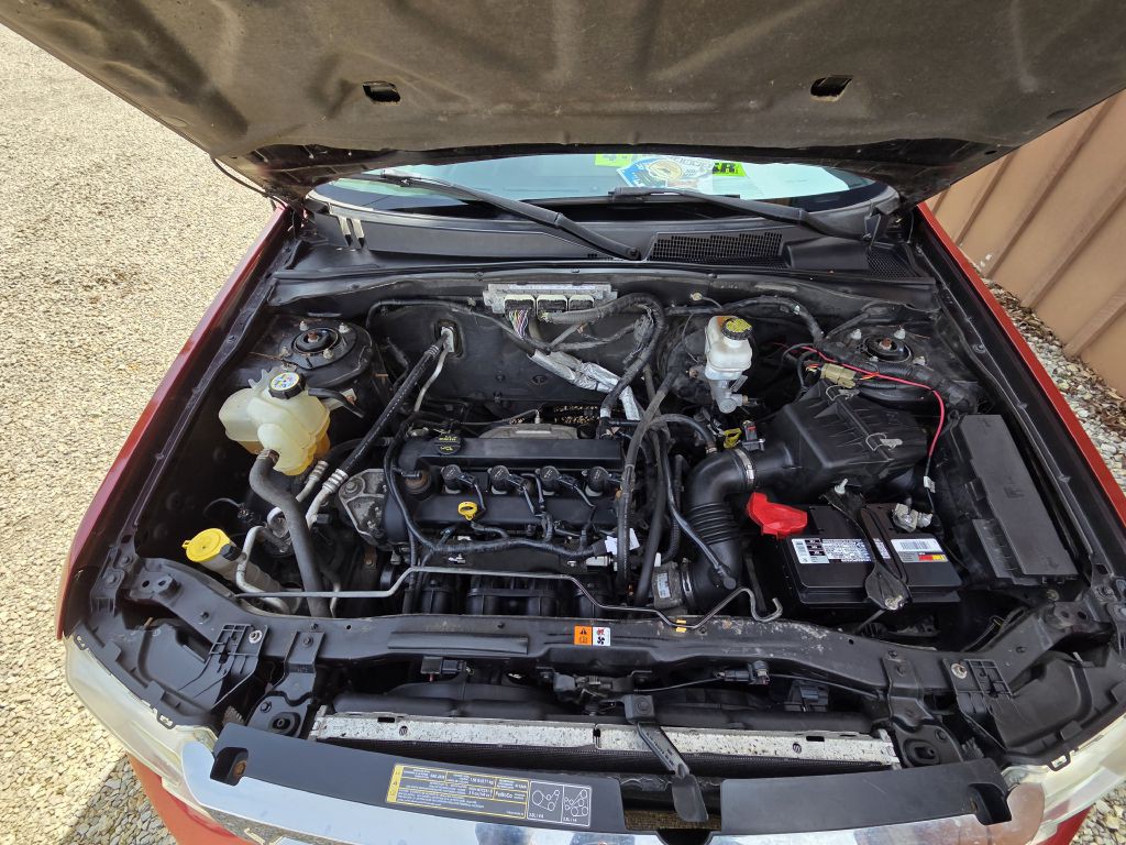 2011 Ford Escape Image 13