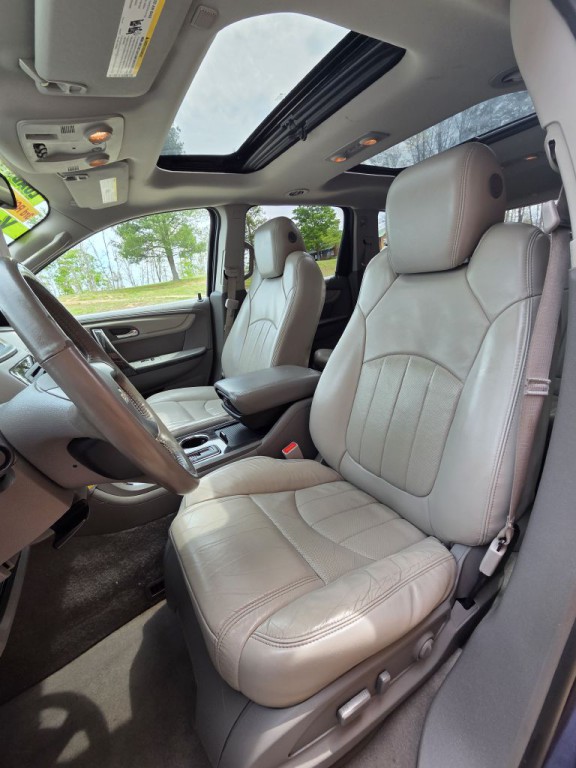 2014 Chevrolet Traverse Image 8