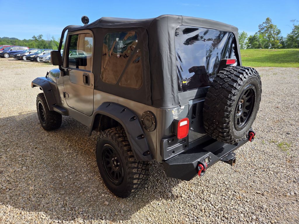 1999 Jeep Wrangler Image 4