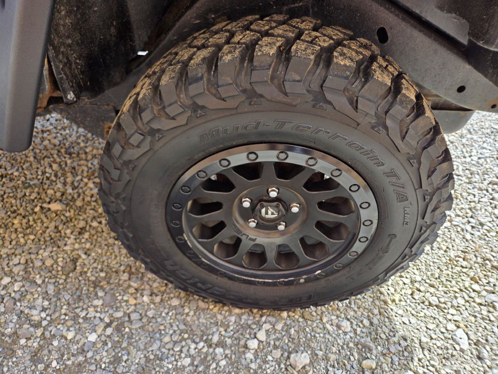1999 Jeep Wrangler Image 10