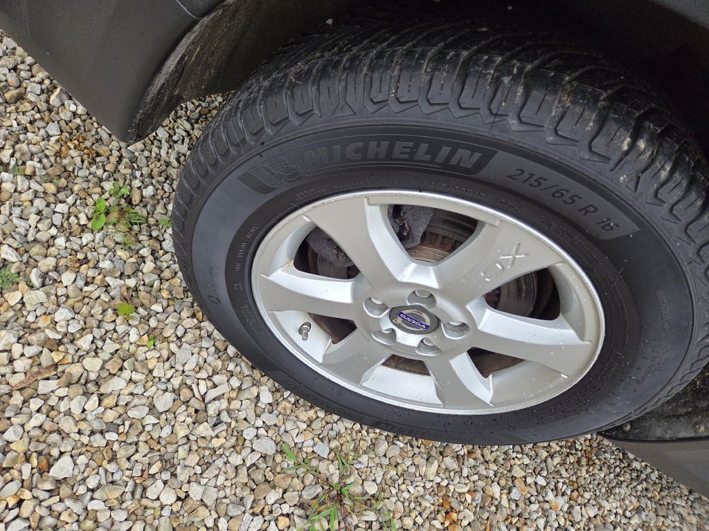 2010 Volvo XC70 Image 6
