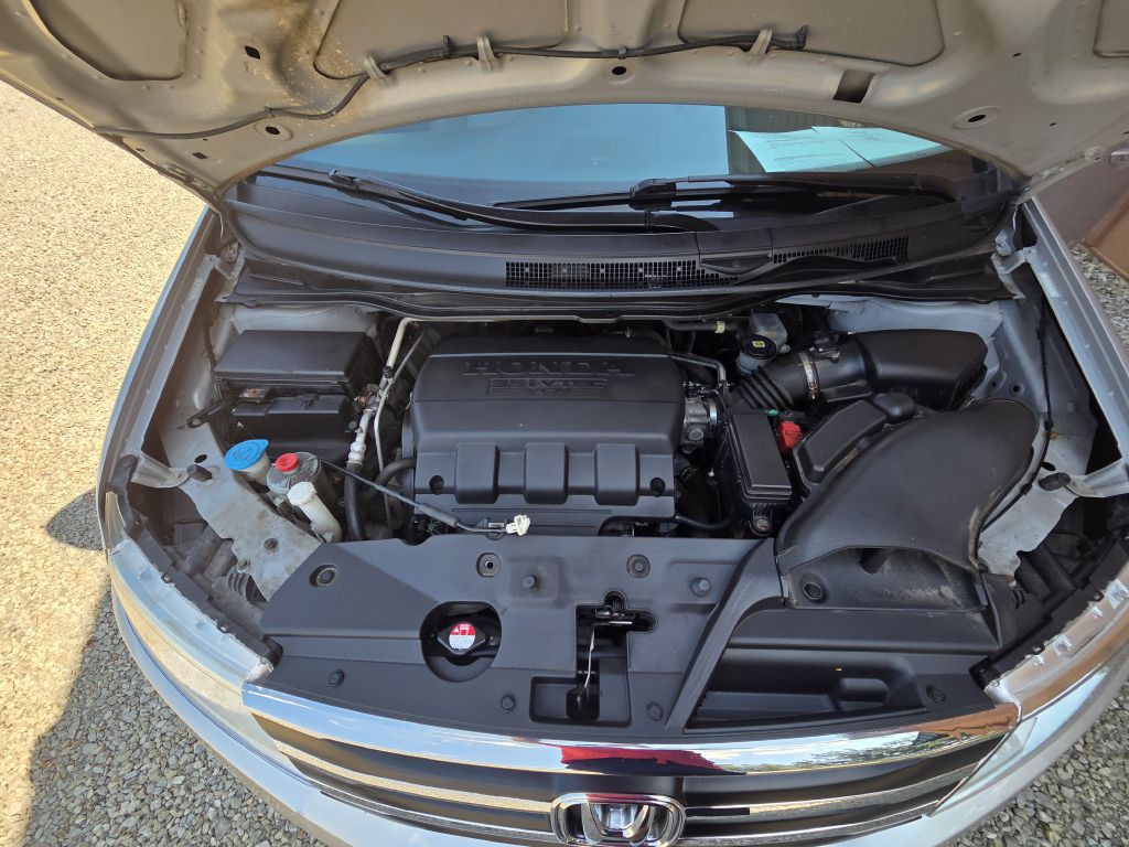 2012 Honda Odyssey Image 20