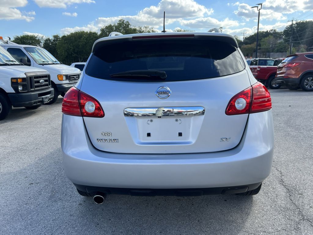2011 Nissan Rogue Image 6