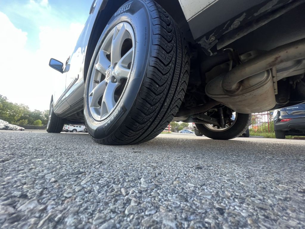 2011 Nissan Rogue Image 13