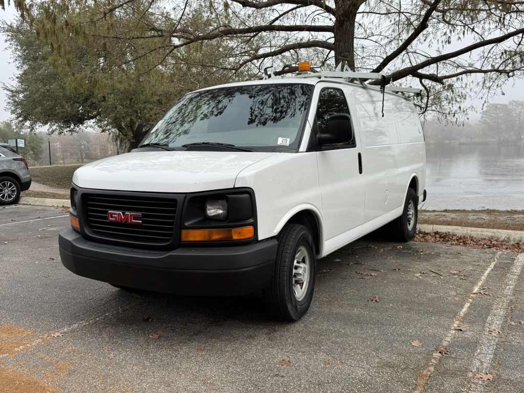 2007 GMC Savana Image 2