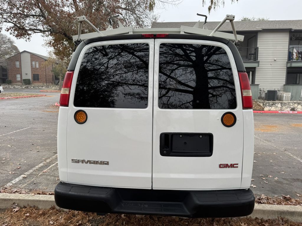 2007 GMC Savana Image 6