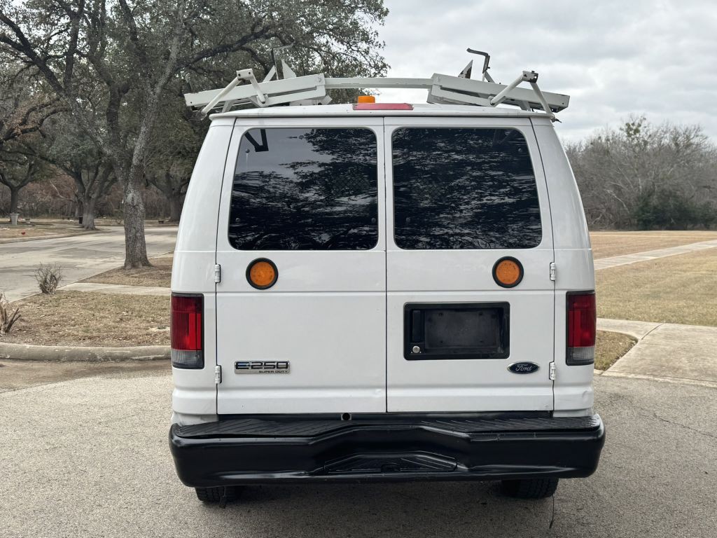 2007 Ford Econoline Image 7