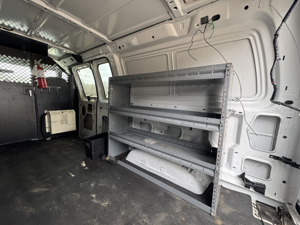 2007 Ford Econoline Image 22