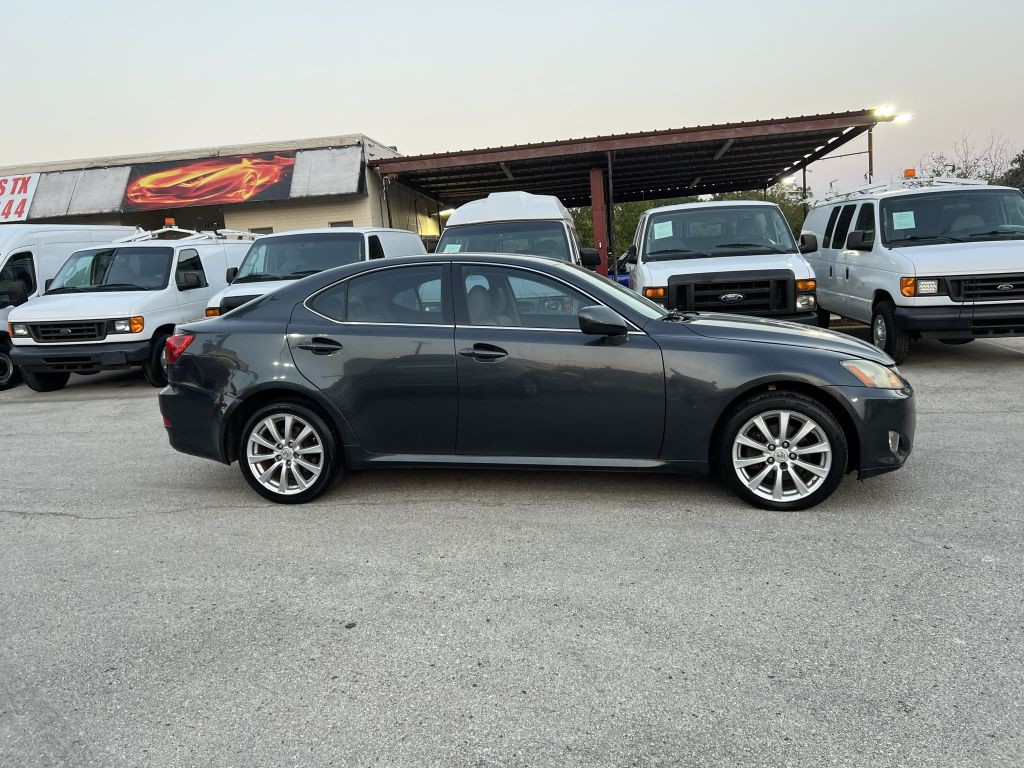 2006 Lexus IS Image 5