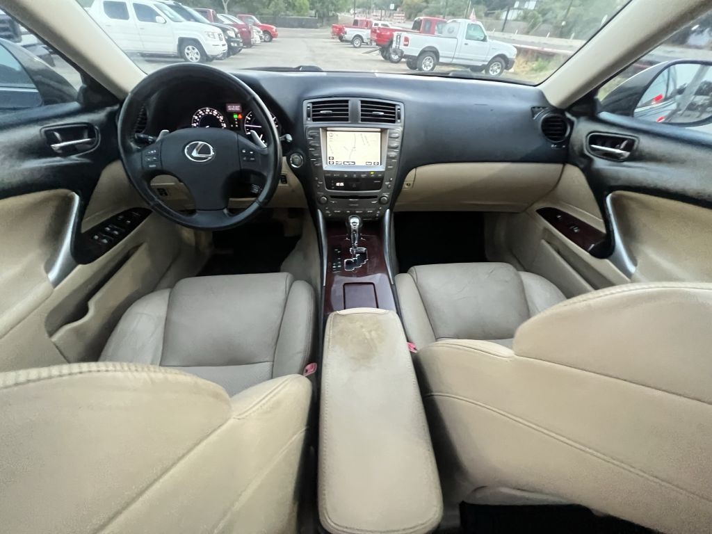 2006 Lexus IS Image 9
