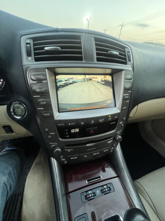 2006 Lexus IS Image 20