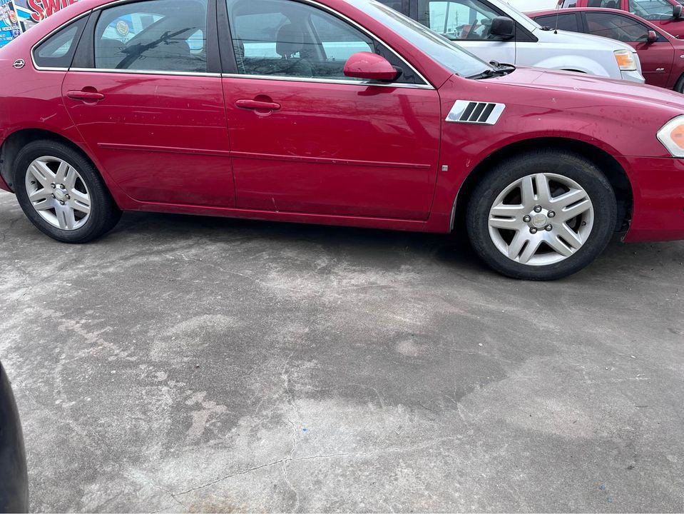 2008 Chevrolet Impala Image 3