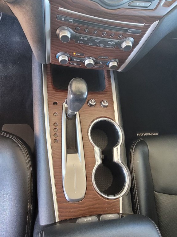 2020 Nissan Pathfinder Image 10