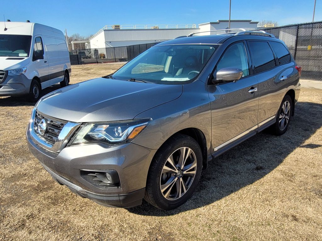 2020 Nissan Pathfinder Image 1