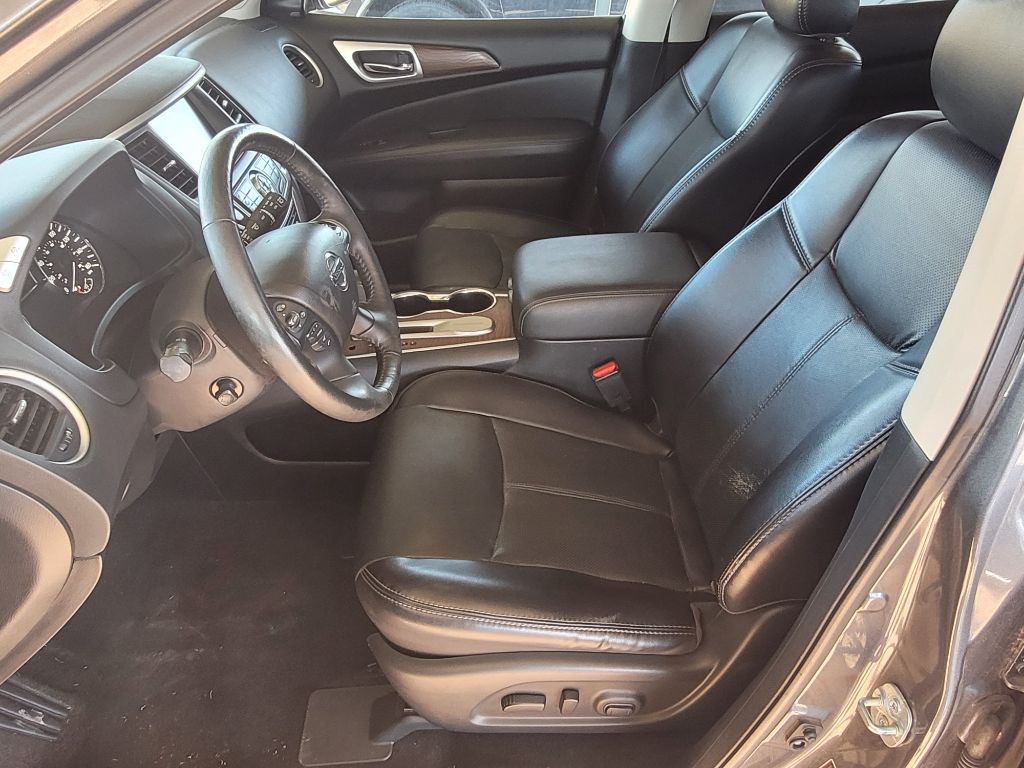 2020 Nissan Pathfinder Image 5