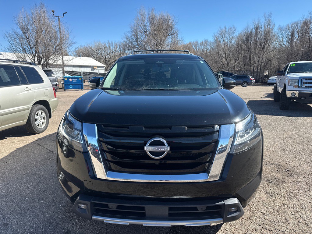 2022 Nissan Pathfinder Image 13
