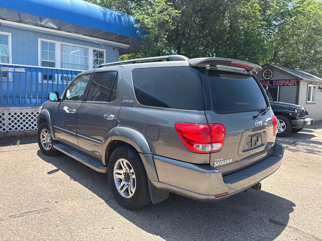 2006 Toyota Sequoia Image 4