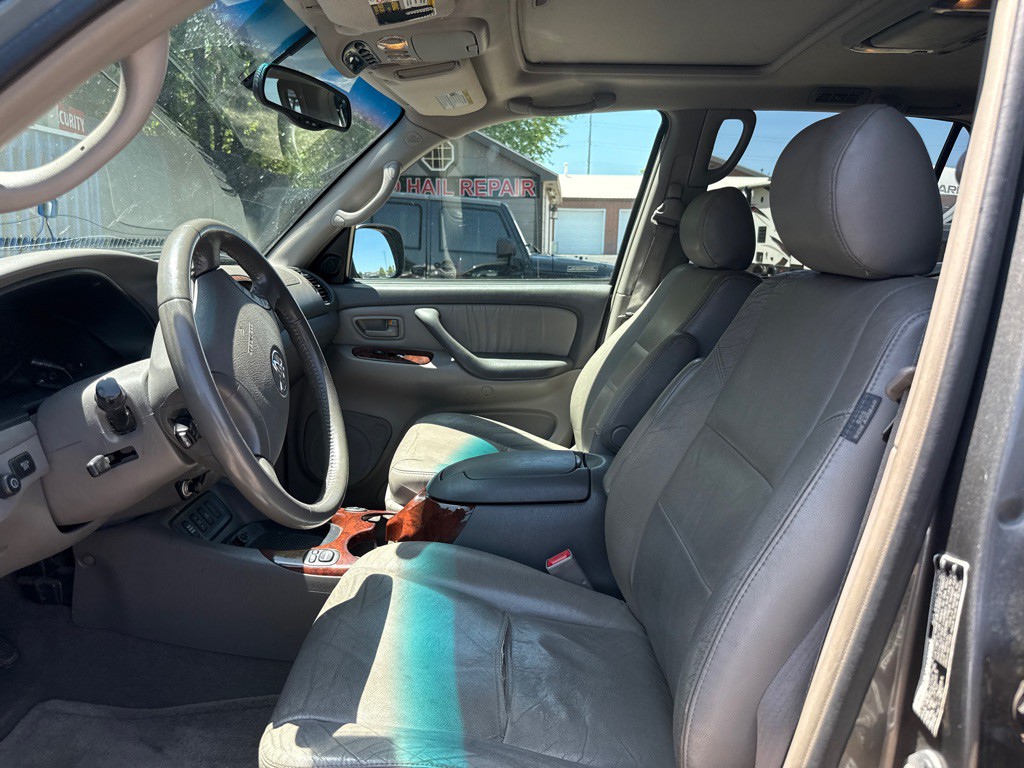 2006 Toyota Sequoia Image 6
