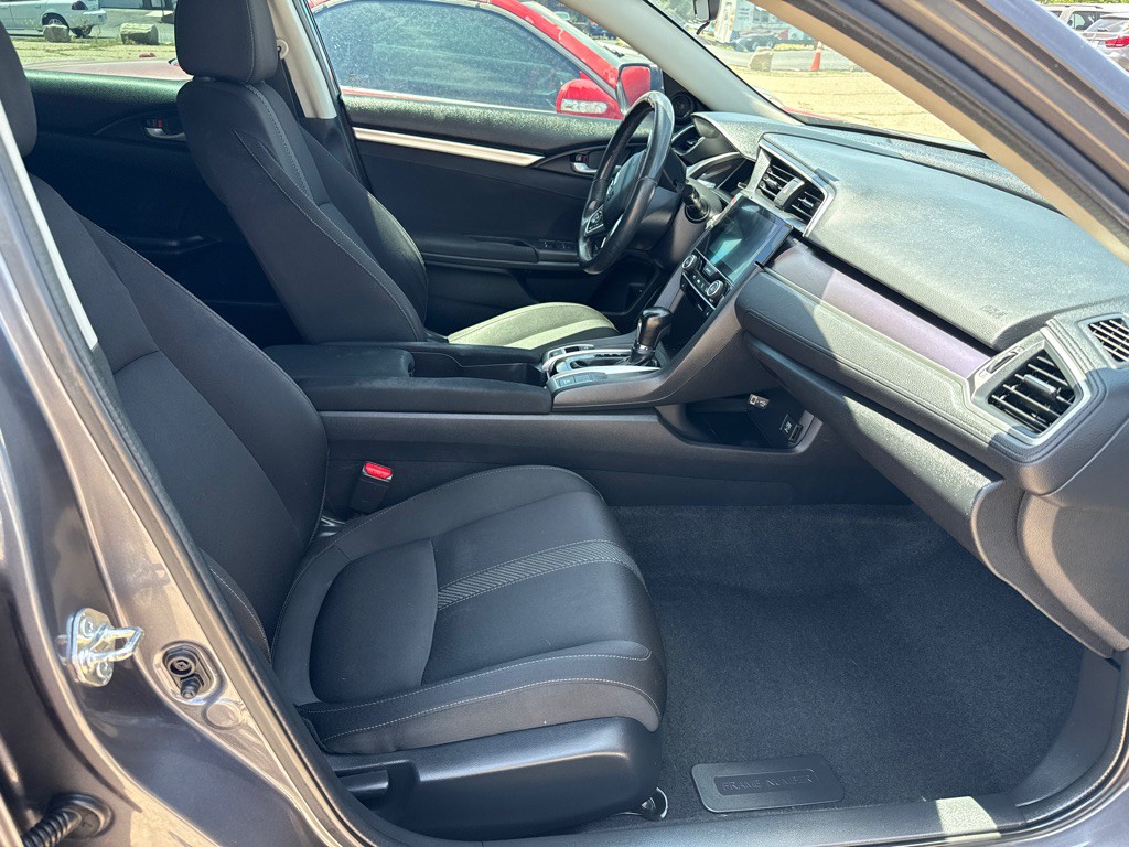 2018 Honda Civic Image 7