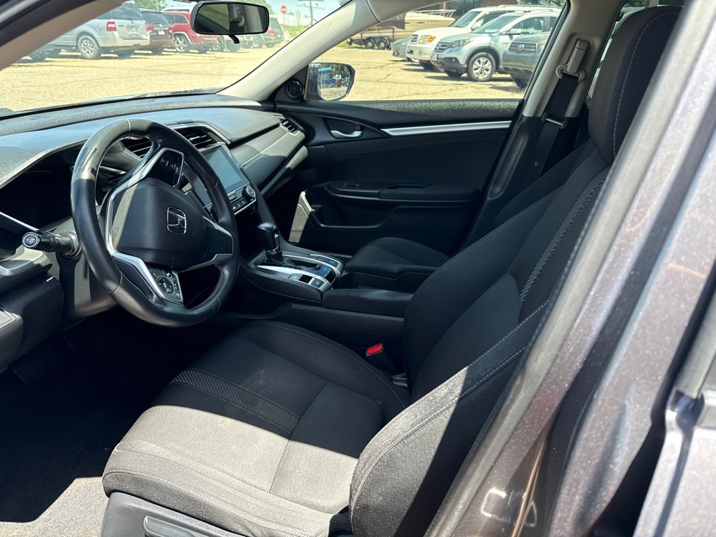 2018 Honda Civic Image 9