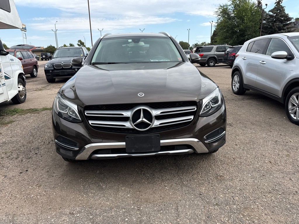 2018 Mercedes-Benz GLC-Class Image 2