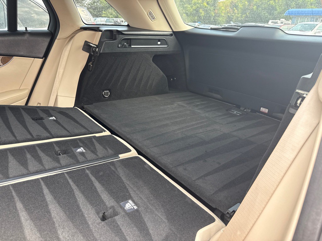 2018 Mercedes-Benz GLC-Class Image 10