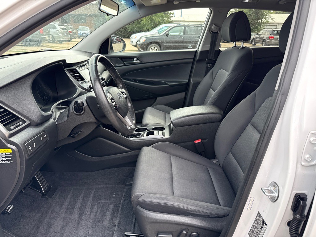 2017 Hyundai Tucson Image 7