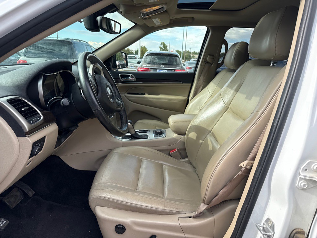 2017 Jeep Grand Cherokee Image 7