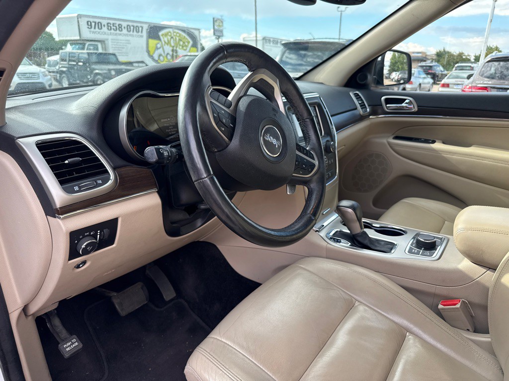 2017 Jeep Grand Cherokee Image 8
