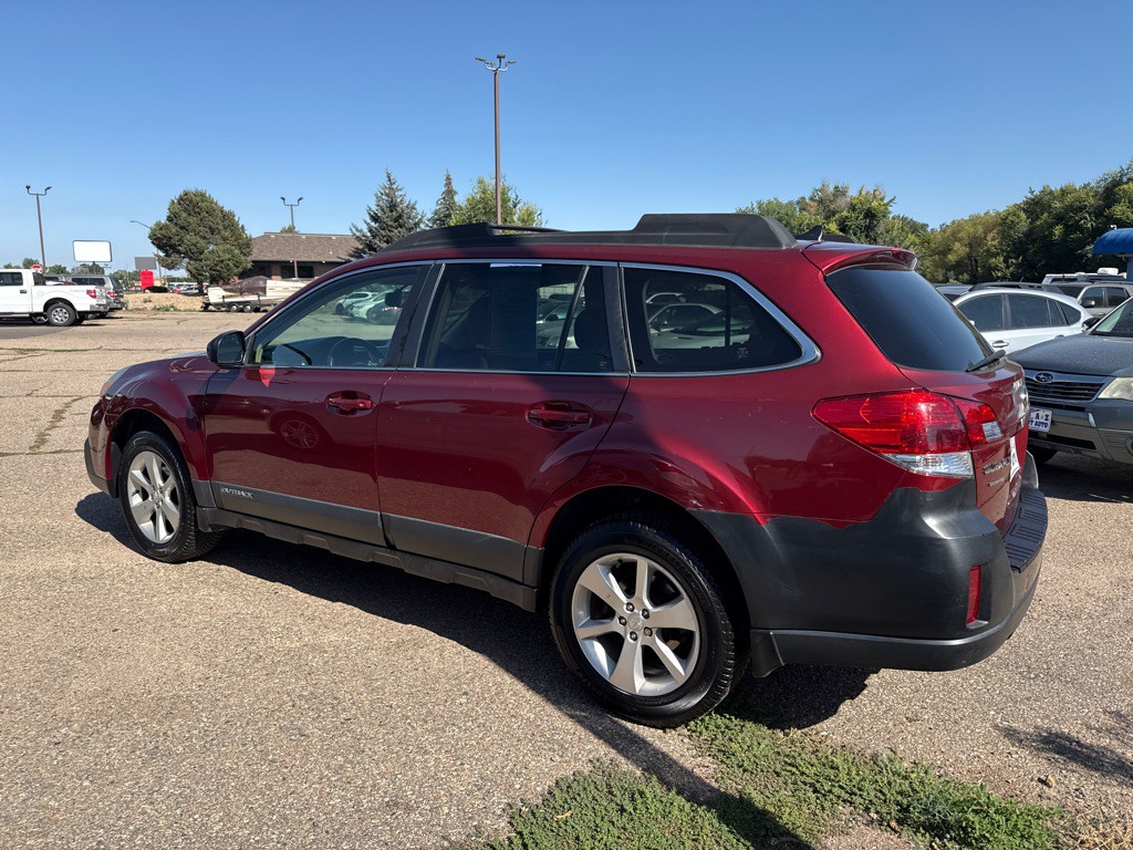 2014 Subaru Outback Image 6