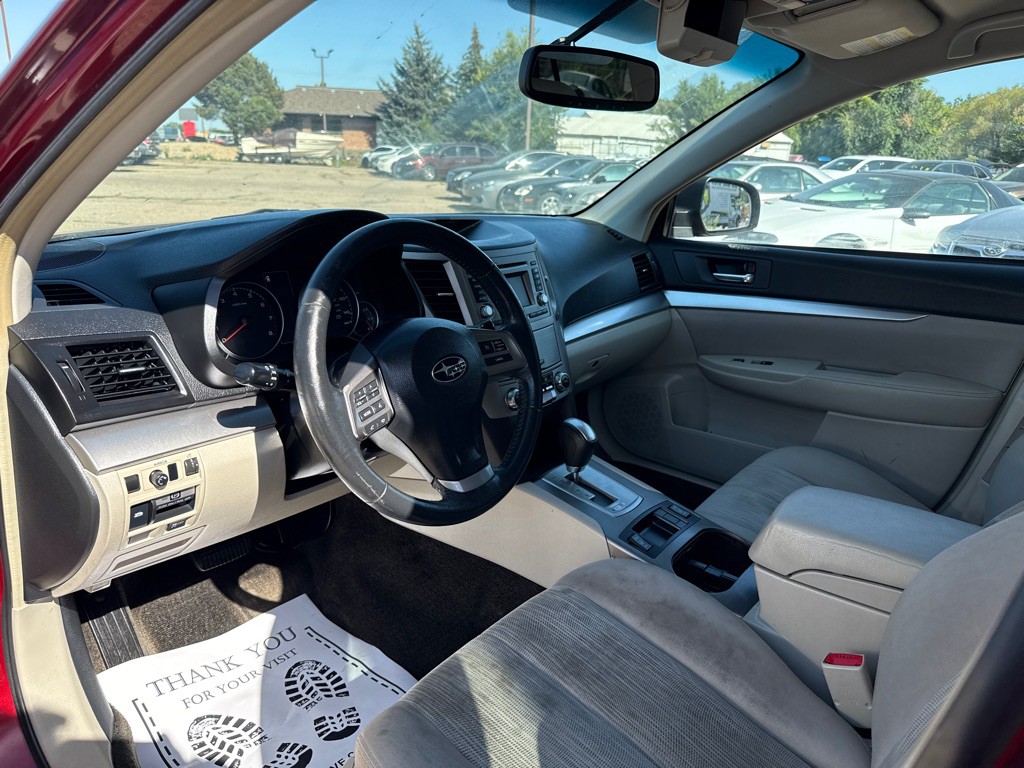 2014 Subaru Outback Image 8