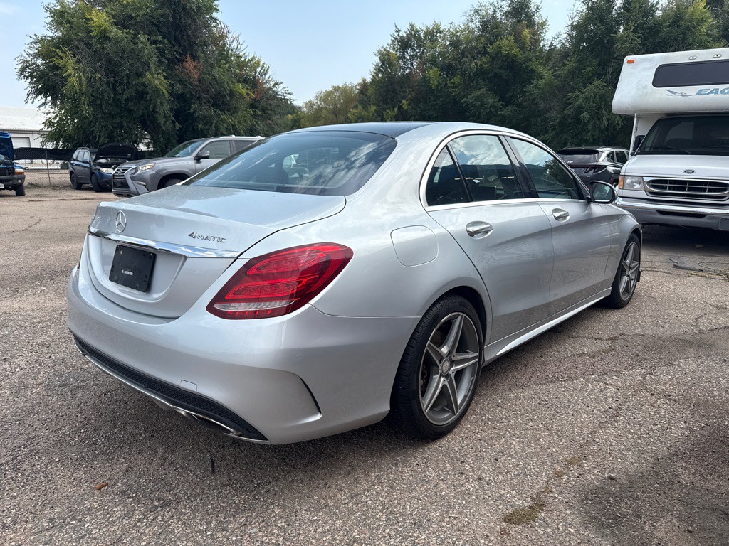 2015 Mercedes-Benz C-Class Image 5