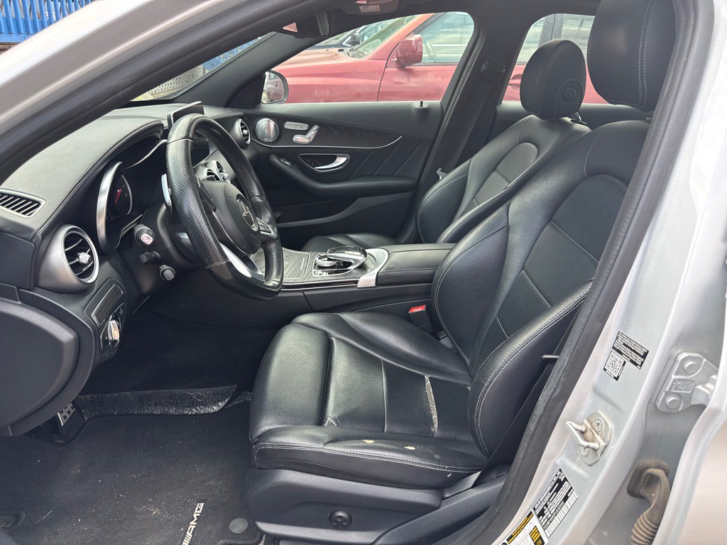 2015 Mercedes-Benz C-Class Image 7