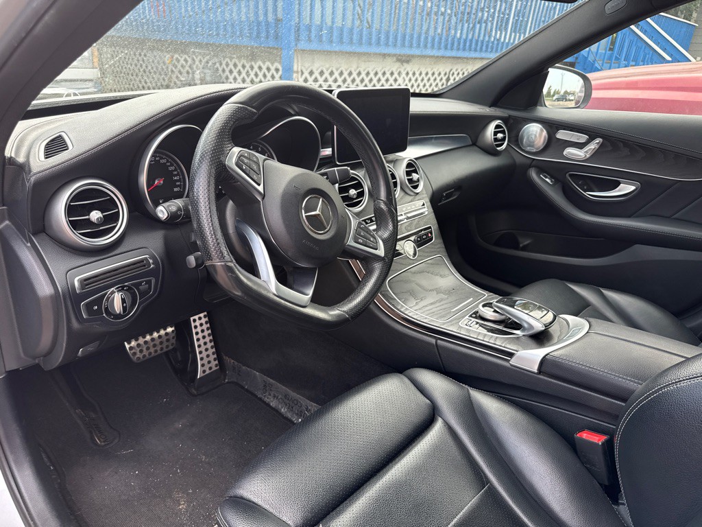 2015 Mercedes-Benz C-Class Image 8