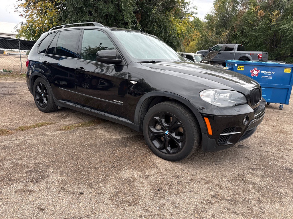 2013 BMW X5 Image 1