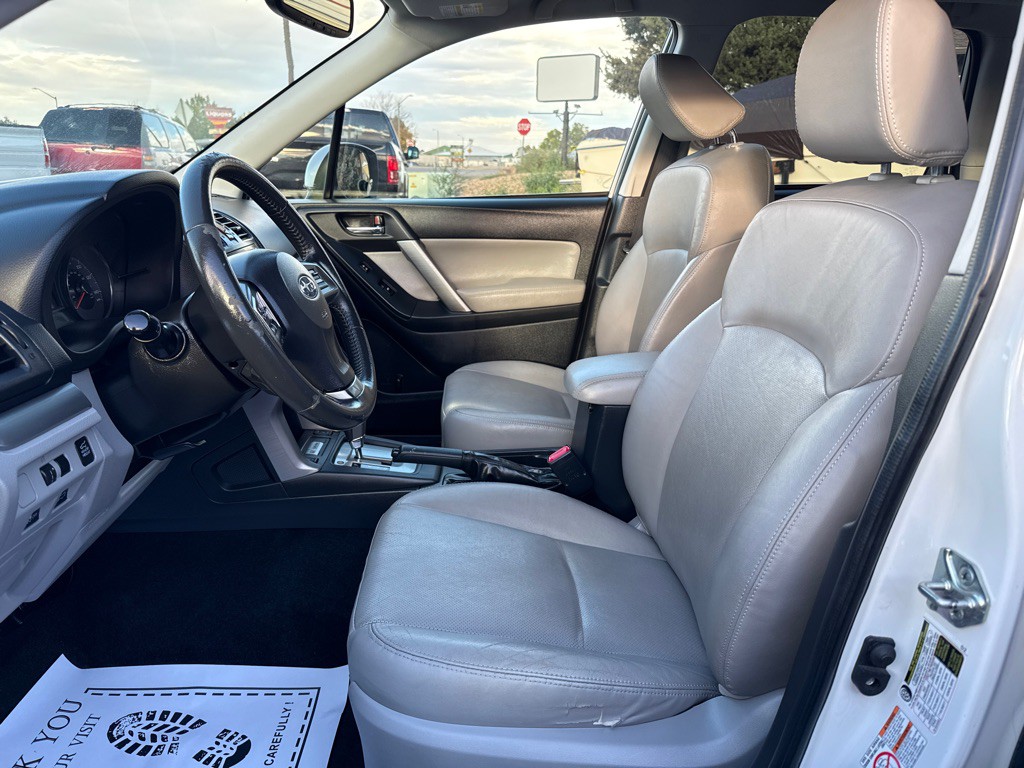 2014 Subaru Forester Image 7