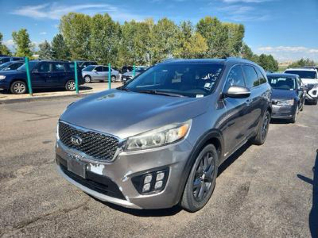2016 Kia Sorento Image 1